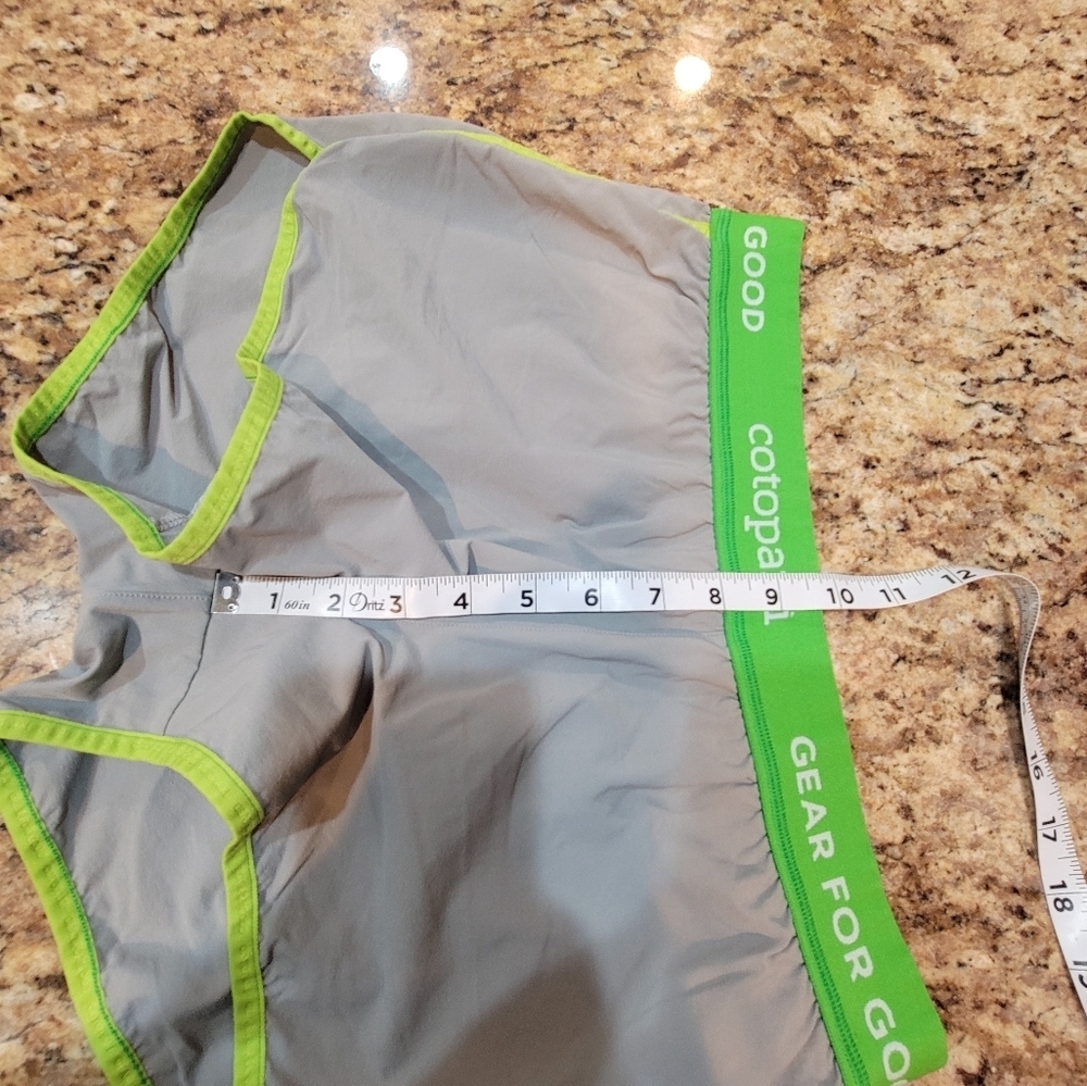 Cotopaxi Women's Gray and Green Shorts - Picture 6 of 9